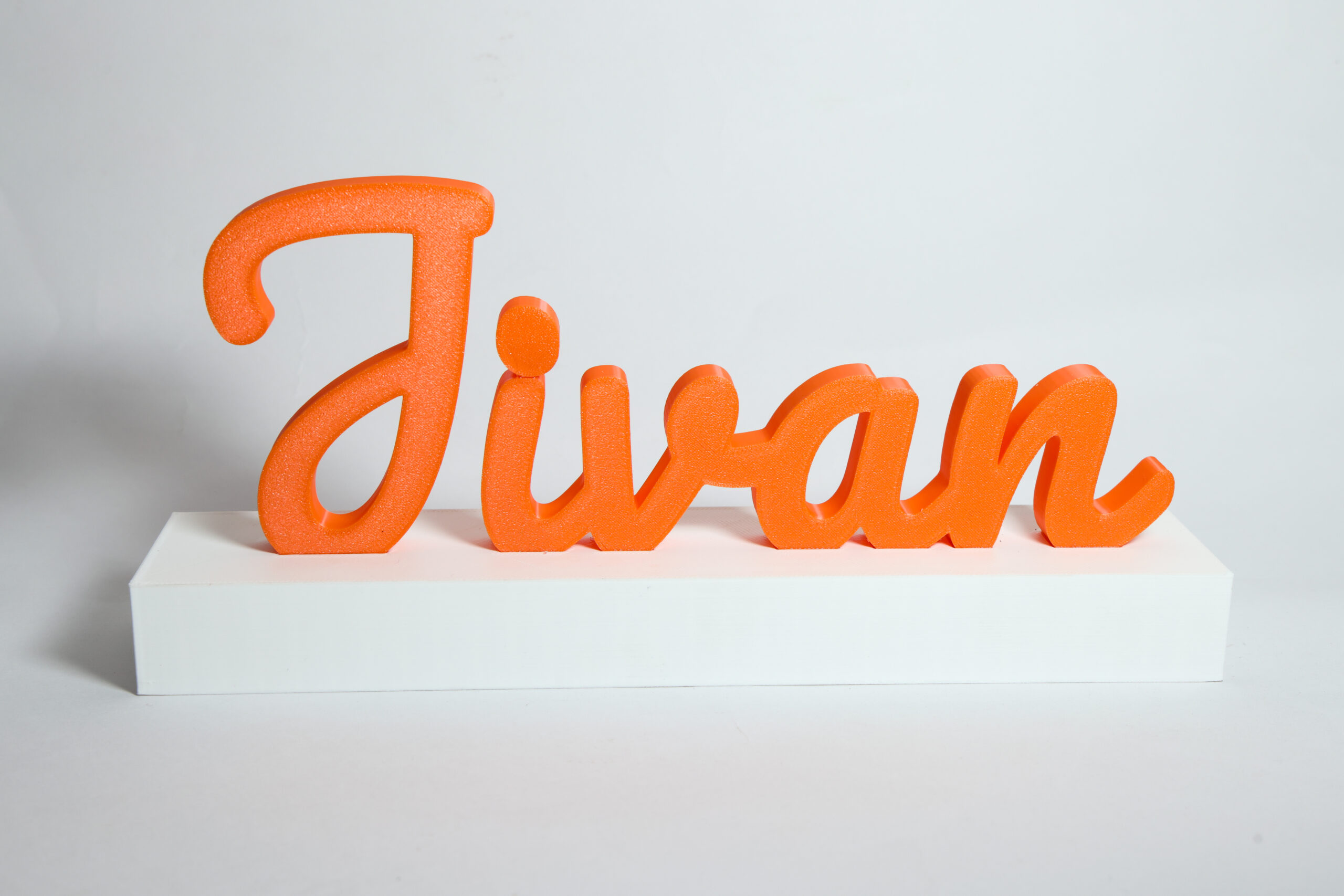 Aesthetic Custom Name Stand – 3D Printed Personalized Desk Decor & Couple Gift - Image 2